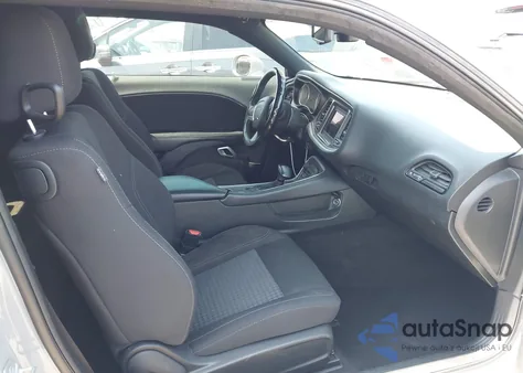 2021 Dodge Challenger Sxt из США, поврежденный, VIN 2C3CDZAG8MH596787